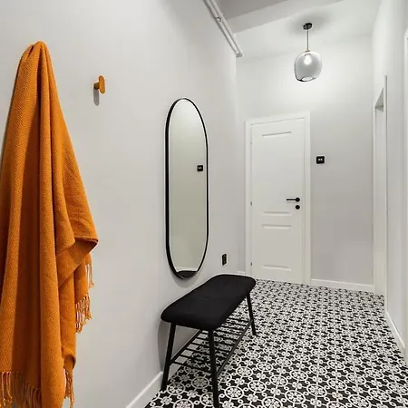 Apartment Old - Self Check-in *