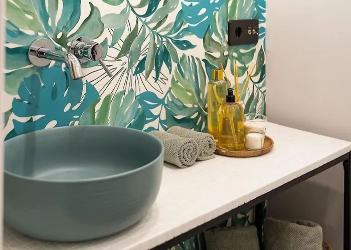 Old - Self Check-in Bukarest